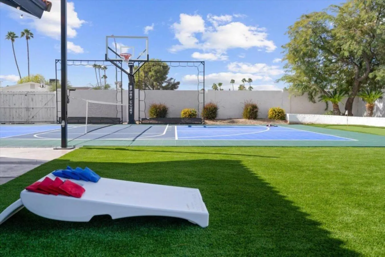 Pickleball-Basketball-Heatedpool-Spa-2 Primary Brs Φοίνιξ